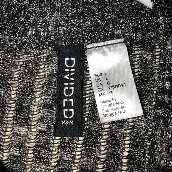 Divided Top - Picture 3 of 3